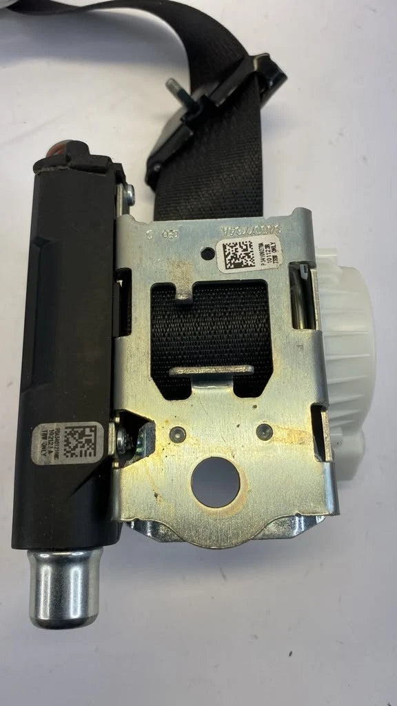 2012-2015 RAM CARGO VAN C/V FRONT RIGHT SIDE SEAT BELT RETRACTOR ZV681X9AF OEM