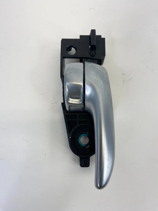 2015-2017 CHRYSLER 200 REAR RIGHT PASSENGER INTERIOR DOOR HANDLE OEM 3038087