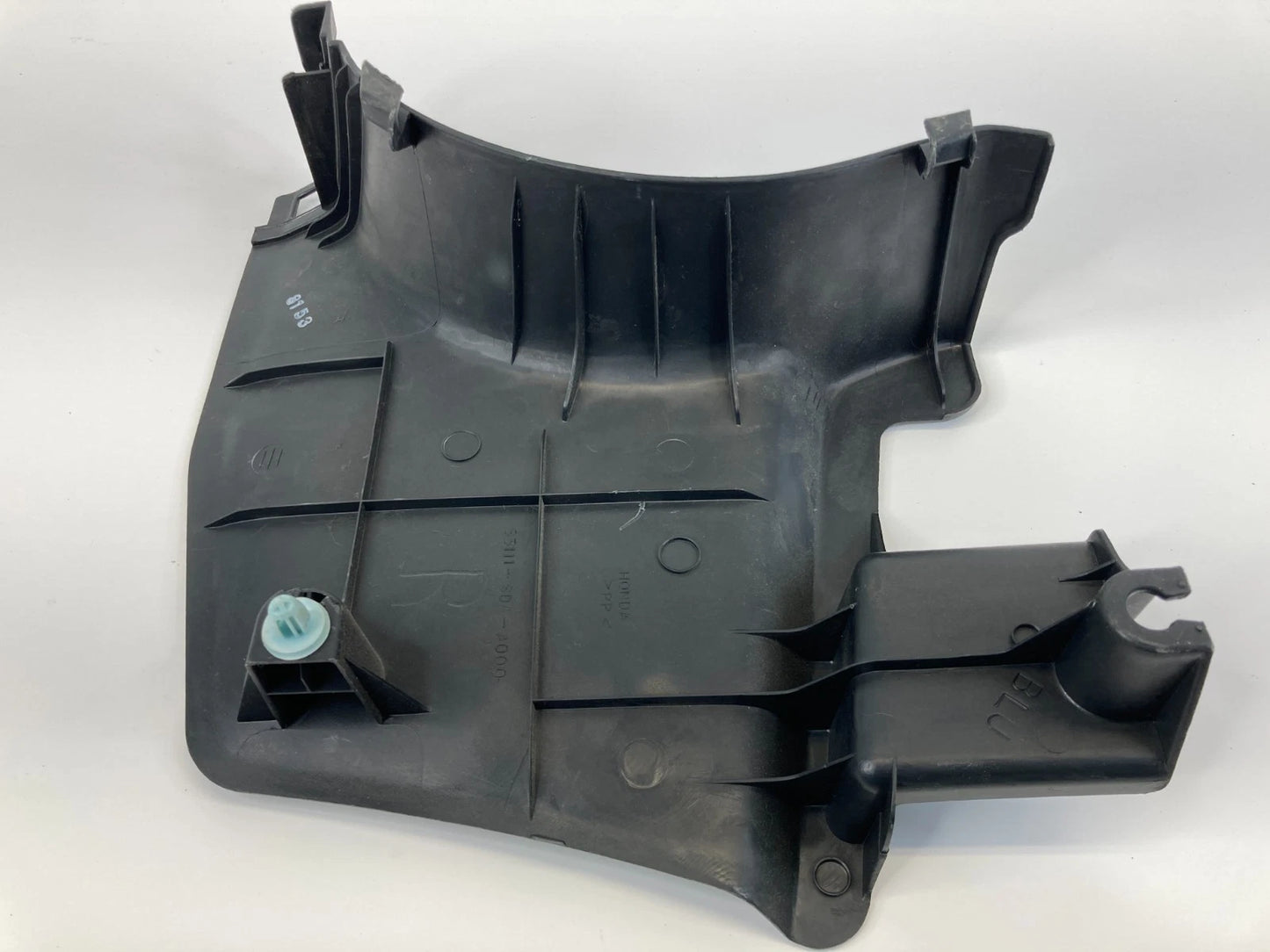 03-07 HONDA ACCORD RIGHT PASSENGER SIDE KICK PANEL INTERIOR COVER 83111SDAA000