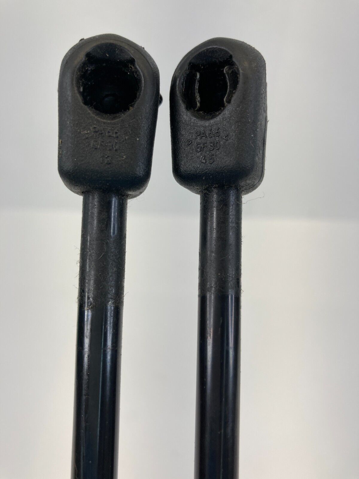 2005-2010 Kia Sportage Tailgate Trunk Lift Cylinder Strut Support Shock Pair Set