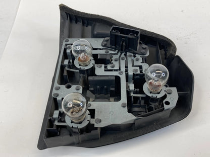 99 00 BMW 323I SEDAN REAR RIGHT TAIL LIGHT CARRIER BULB HOLDER 63218383100 OEM