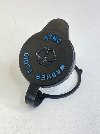1996-2005 GMC SAFARI WINDSHIELD WASHER FLUID RESERVOIR TANK CAP LID COVER OEM