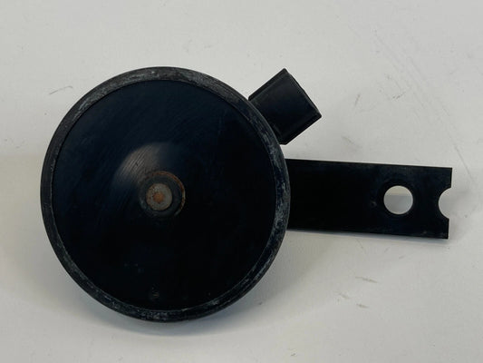 2007-2012 HYUNDAI SANTA FE LOW NOTE HORN ALARM SIREN SIGNAL 96611-2B200