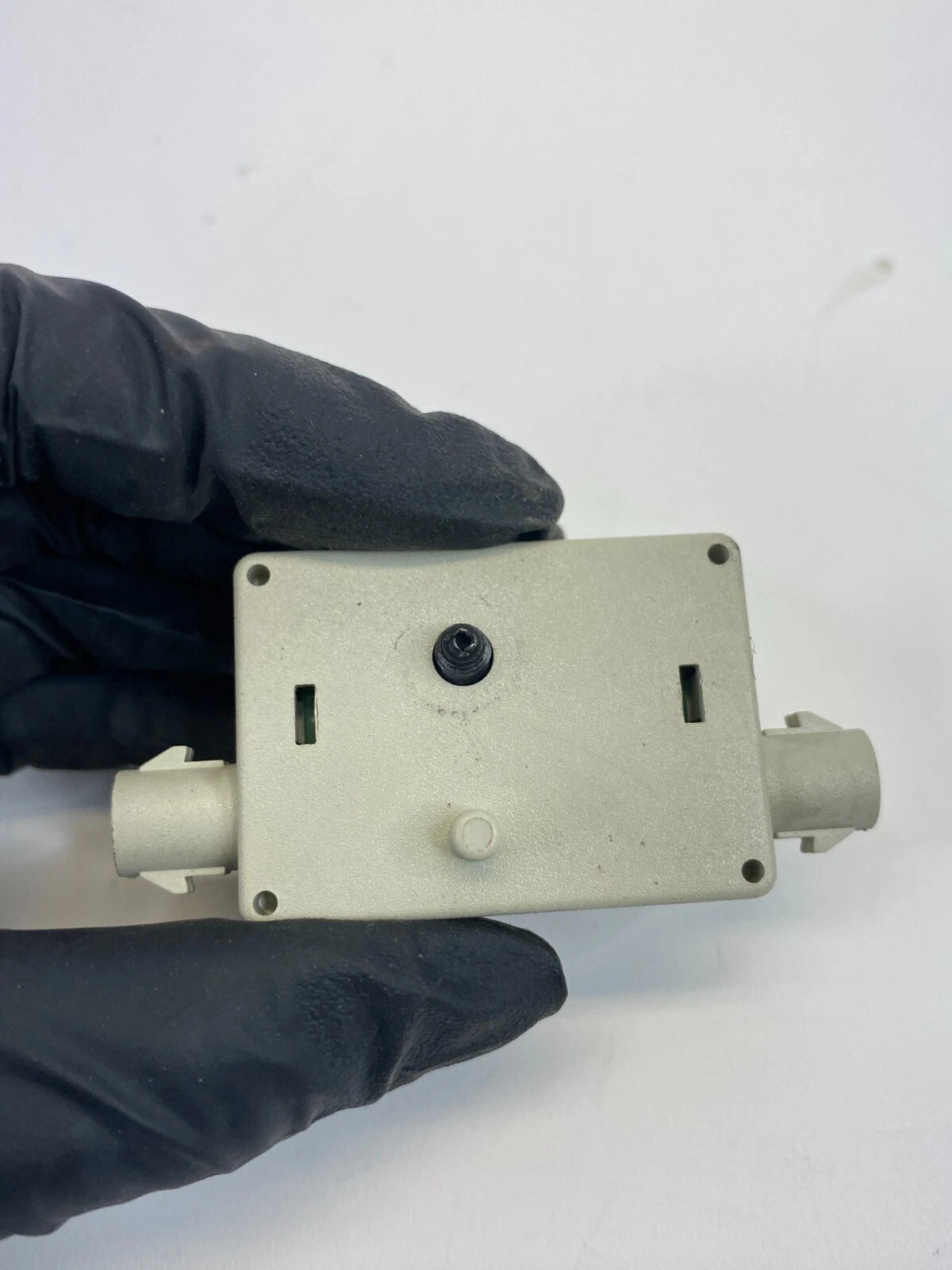 2008-2014 MINI COOPER CLUBMAN WAGON R55 ANTENNA TRAP SIGNAL FILTER UNIT OEM