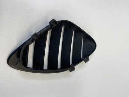 14-20 CHEVROLET IMPALA DASH LEFT DRIVER DEFROSTER AIR VENT OUTLET GRILL 23469585