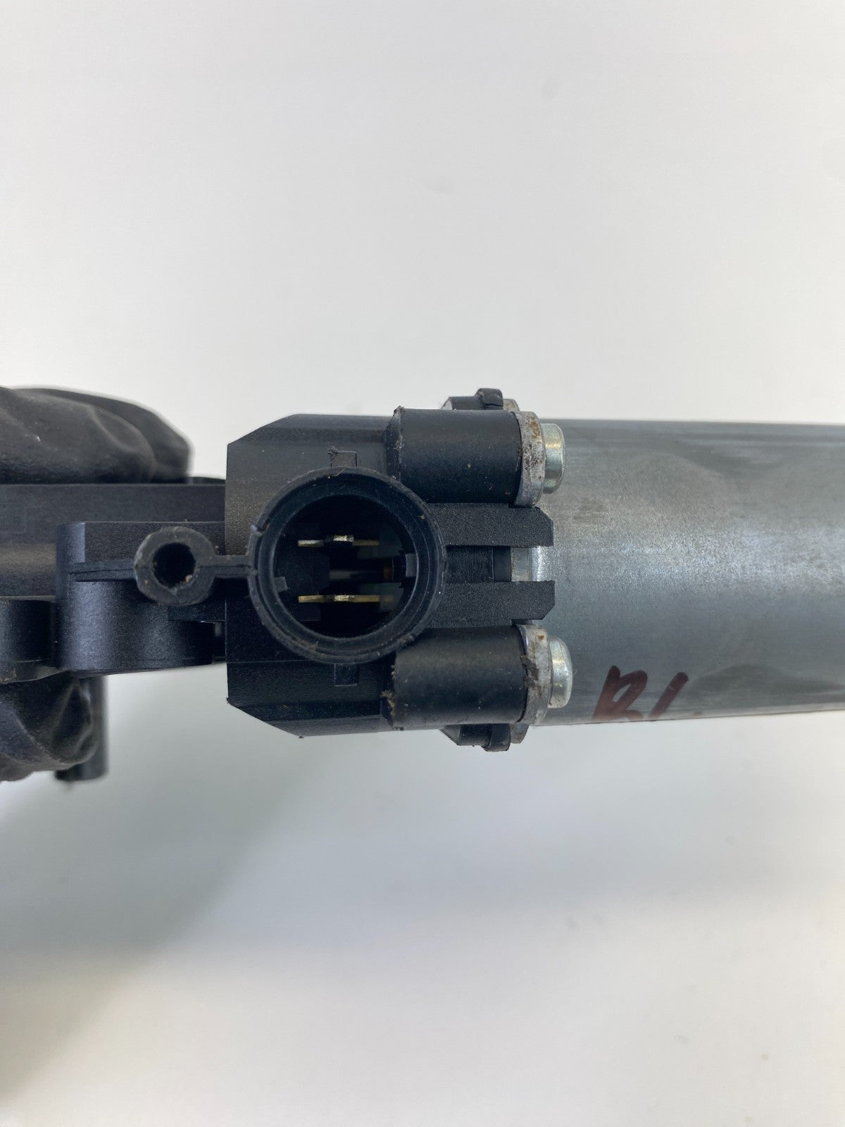 2006-2010 Hyundai Sonata Rear Left Side Door Power Window Motor 400899 OEM