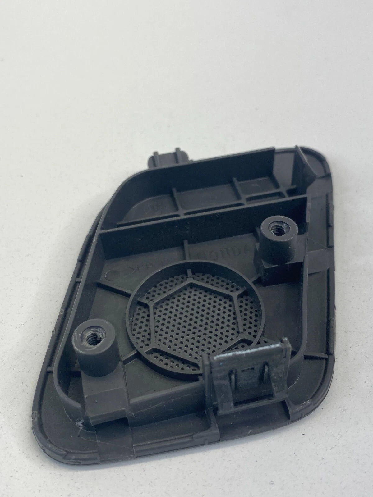 1999-2004 HONDA ODYSSEY VAN REAR LEFT SIDE DASH TWEETER SPEAKER COVER TRIM OEM