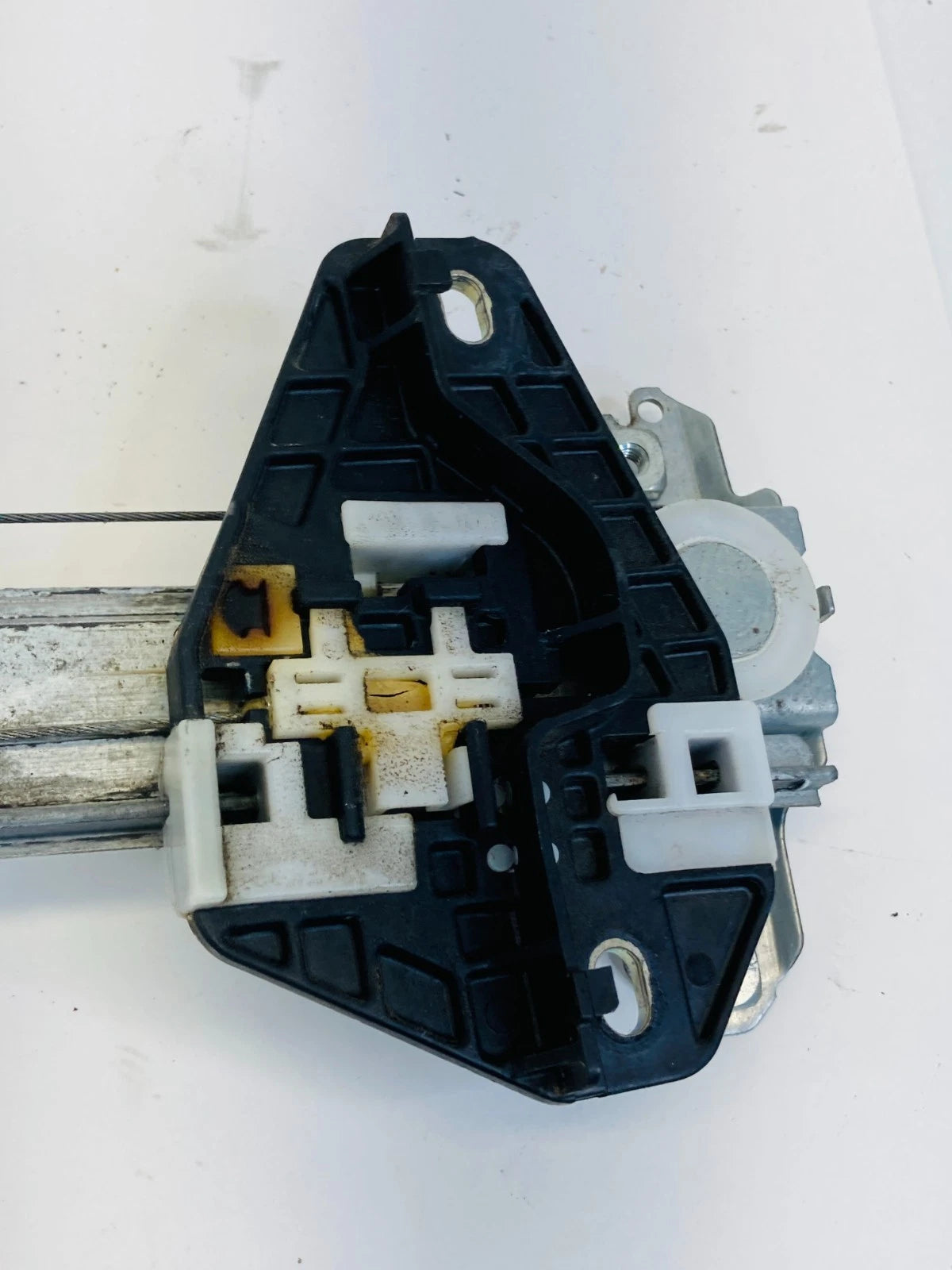 2008-2012 HONDA ACCORD SEDAN REAR LEFT SIDE DOOR WINDOW MOTOR & REGULATOR OEM