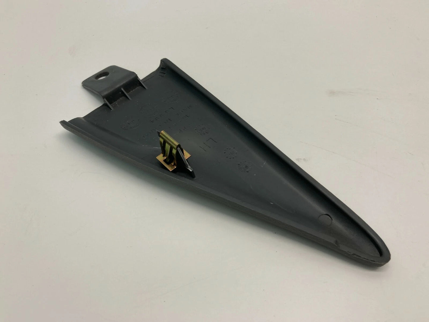 2000-2005 CHEVROLET IMPALA REAR LEFT SIDE INNER COVER TRIM MOLDING PANEL OEM