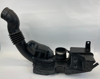 2013-2014 Subaru Outback 2.5L Air Intake Cleaner Duct Hose Pipe Assembly