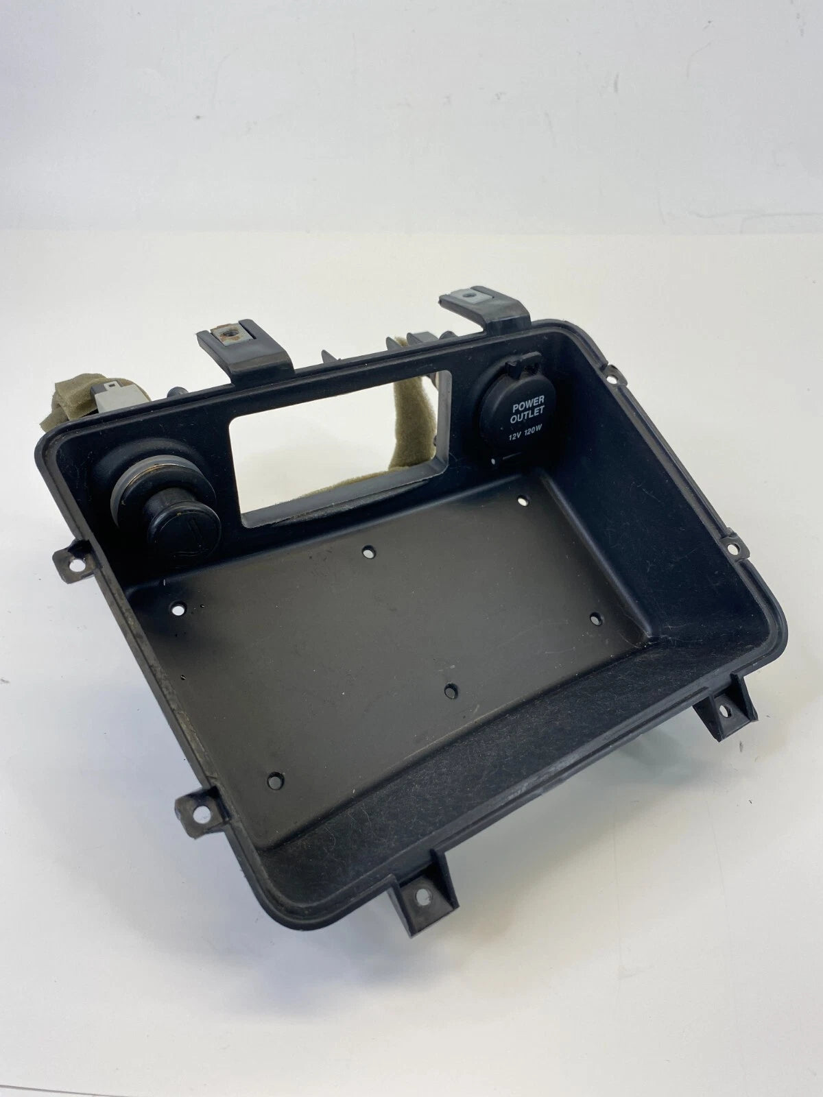 2007-2009 HYUNDAI SANTA FE CENTER CONSOLE POWER OUTLET ASHTRAY 84691-2B002 OEM