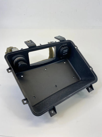 2007-2009 HYUNDAI SANTA FE CENTER CONSOLE POWER OUTLET ASHTRAY 84691-2B002 OEM