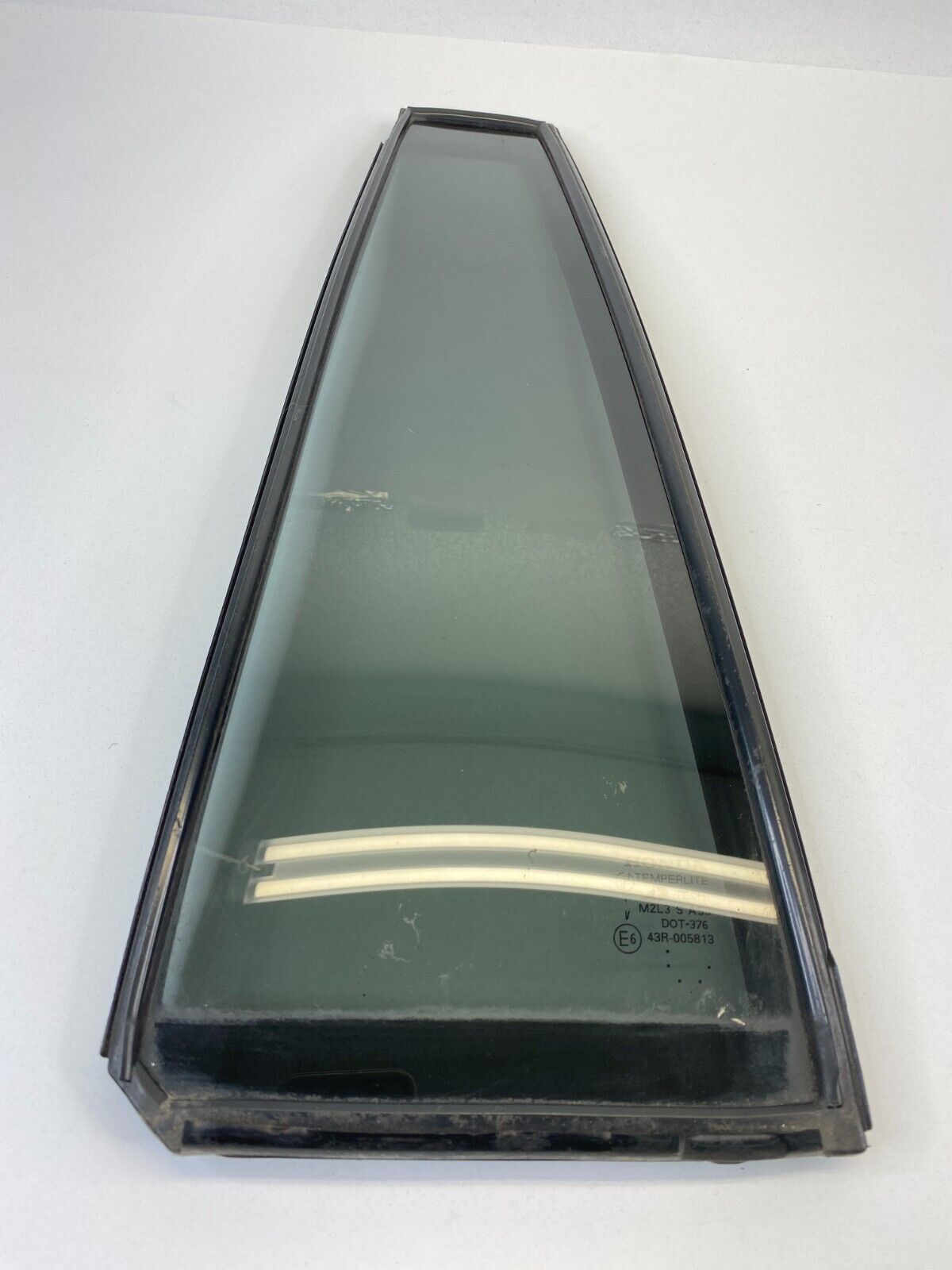 2003-2008 Honda Pilot Rear Left Side Door Vent Window Glass 73491-S9VA-A0 OEM