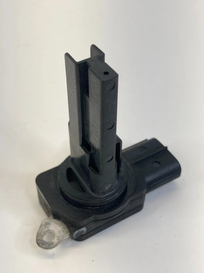 2007-2010 TOYOTA SIENNA 3.5L V6 A/T MASS AIR FLOW SENSOR METER MAF 22204-31020