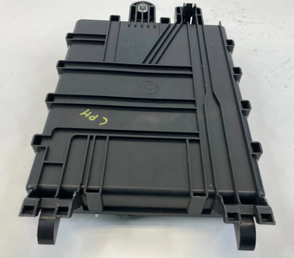 2014-2019 CADILLAC ATS CTS REAR BODY MULTIFUNCTIONAL JUNCTION FUSE BOX 23134073