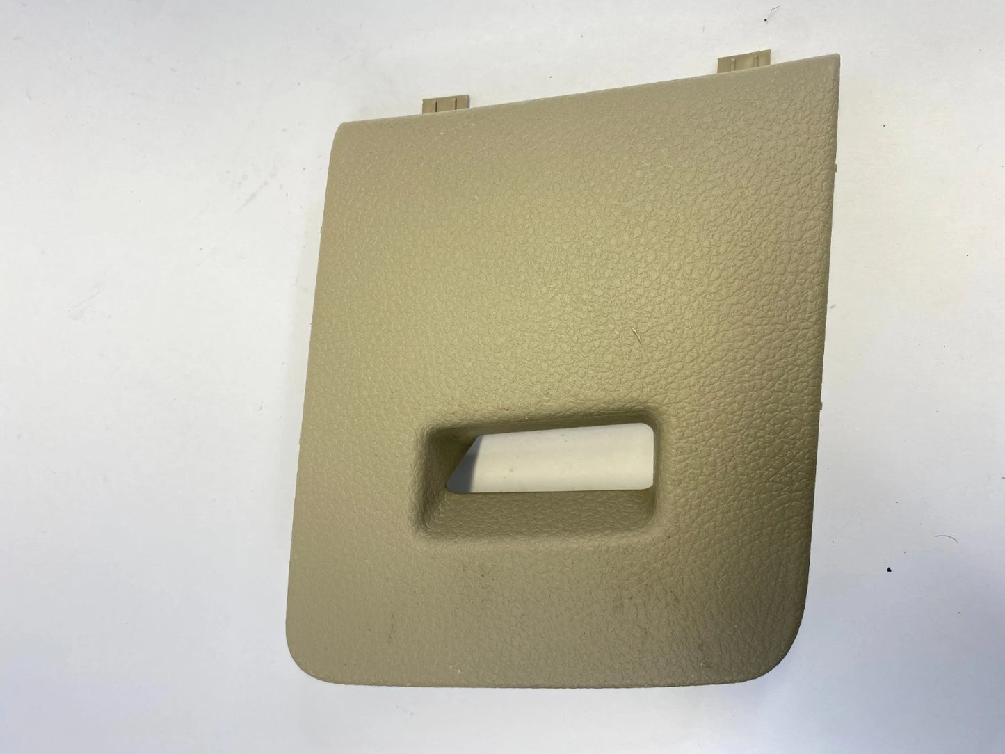 09-14 NISSAN MURANO DASH INSTRUMENT PANEL FUSE BOX DOOR LID COVER 689641AA0A OEM