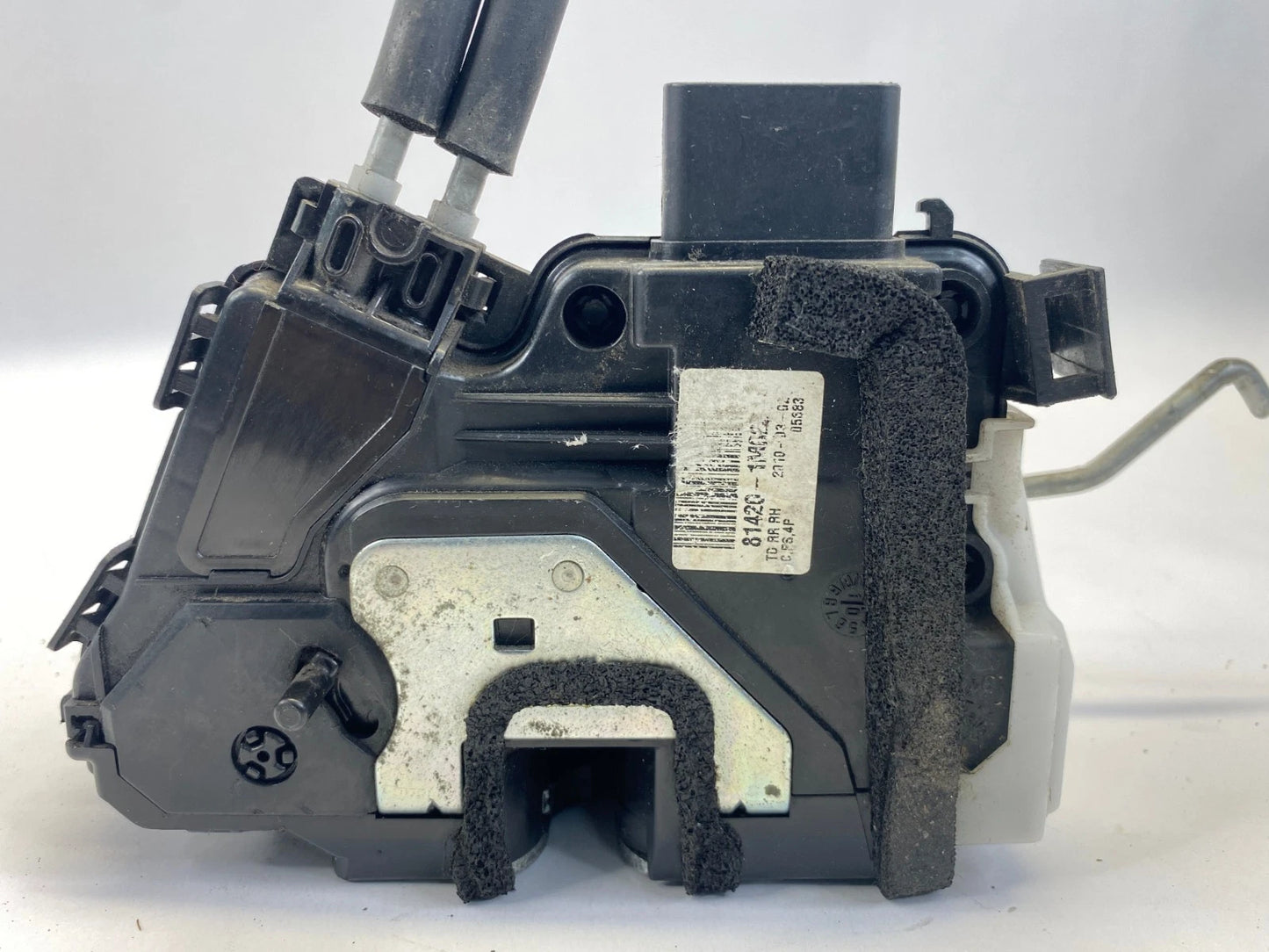 10-13 KIA FORTE RR RIGHT POWER DOOR LOCK LATCH ACTUATOR ASSEMBLY OEM 31420-1M020