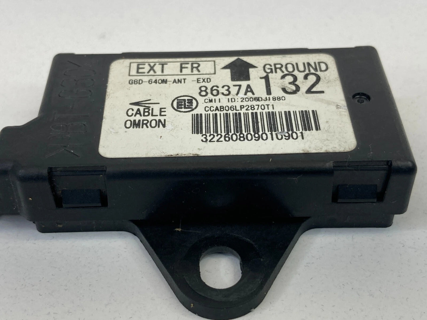 08-17 MITSUBISHI LANCER RIGHT PASSENGER KEYLESS ENTRY ANTENNA RECEIVER 8637A132