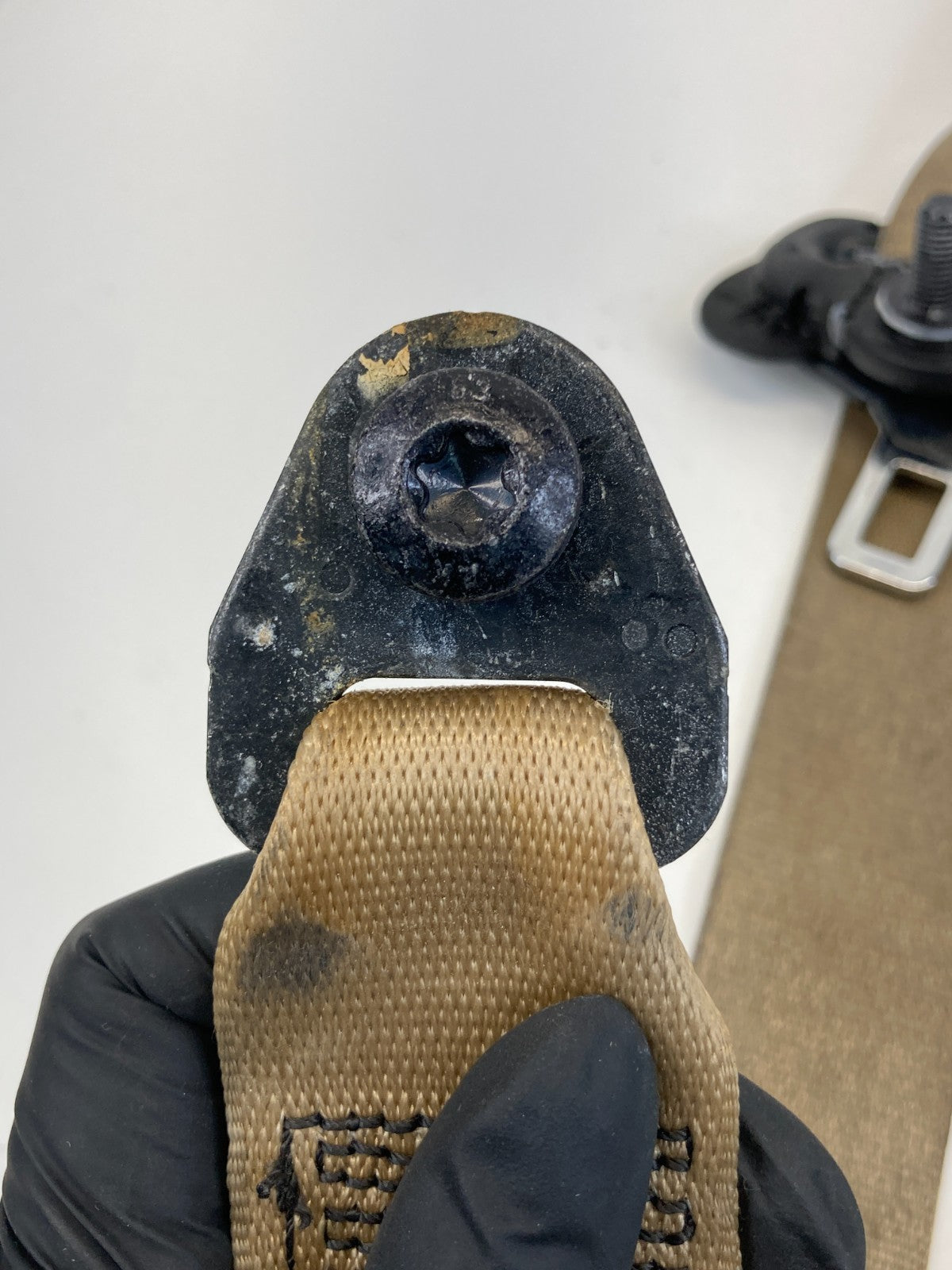 2004-2007 BMW 525i 530i Front Right Side Seat Belt Retractor 603404600C