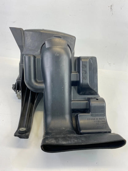 2009 2010 DODGE JOURNEY 2.4L AIR CLEANER BOX FILTER COVER LOWER 04891893AB