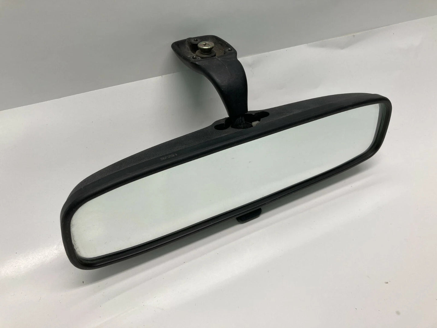 2002-2005 KIA SEDONA FRONT REAR VIEW INTERIOR MIRROR ASSEMBLY OEM E1346R-015006