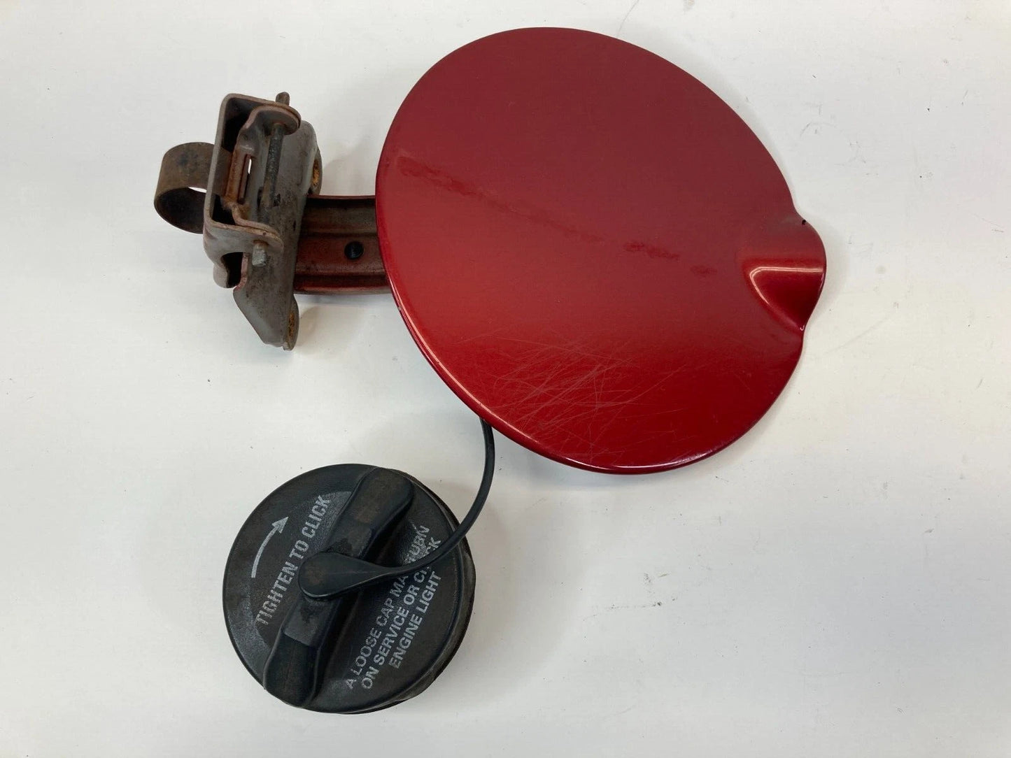 1999-2004 JEEP GRAND CHEROKEE FUEL FILLER DOOR GAS TANK LID COVER PEL OEM