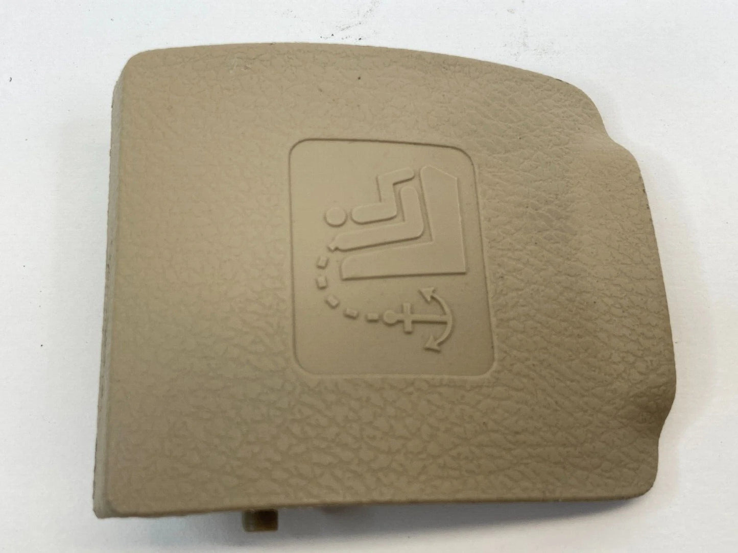 08-12 HONDA ACCORD SEDAN REAR CHILD ANCHOR PLATE COVER CAP LID 84501-TA0 OEM