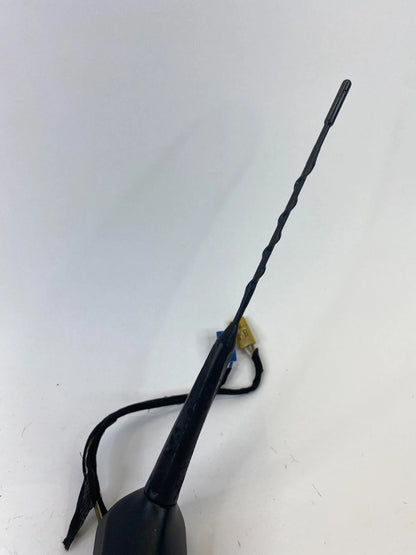 2010 2011 CHEVROLET EQUINOX ROOF MOUNTED RADIO ANTENNA BASE MAST 20863980