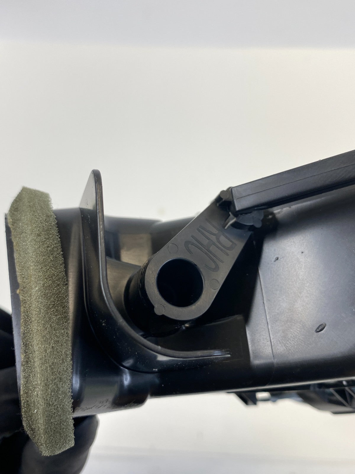 2010-2017 GMC Terrain Center Dash Right Passenger Side A/C Heat Air Vent Grill