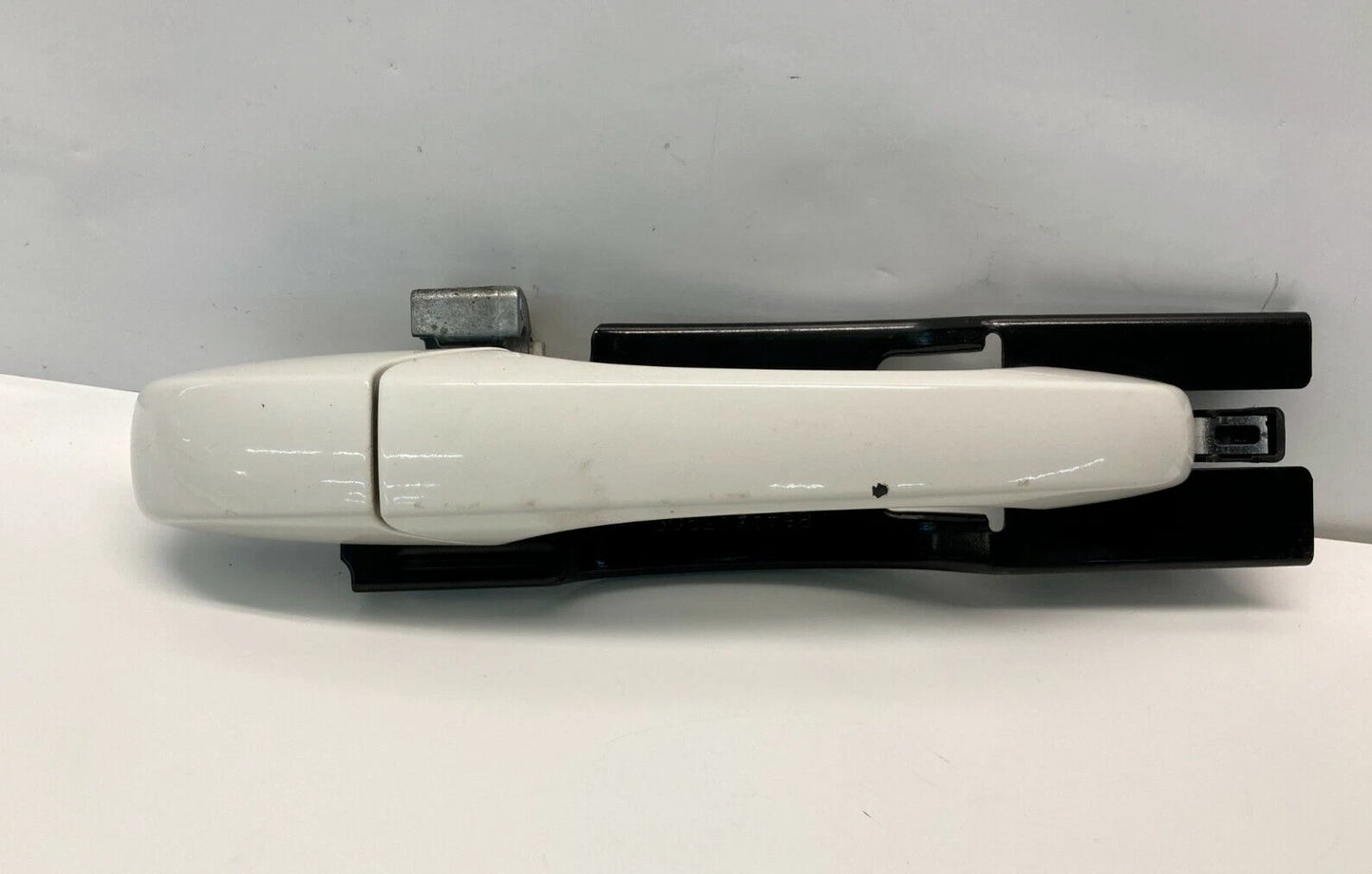 2008-2010 DODGE AVENGER FRONT PASSENGER SIDE EXTERIOR DOOR HANDLE 864AAA3909 OEM