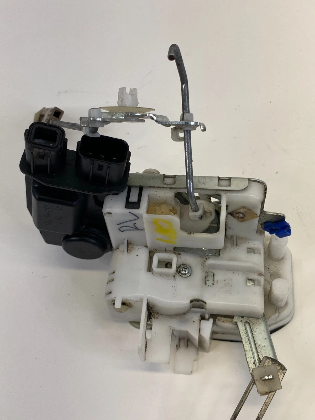 2003-2008 HONDA PILOT REAR LEFT SIDE DOOR POWER LOCK LATCH ACTUATOR ASSY