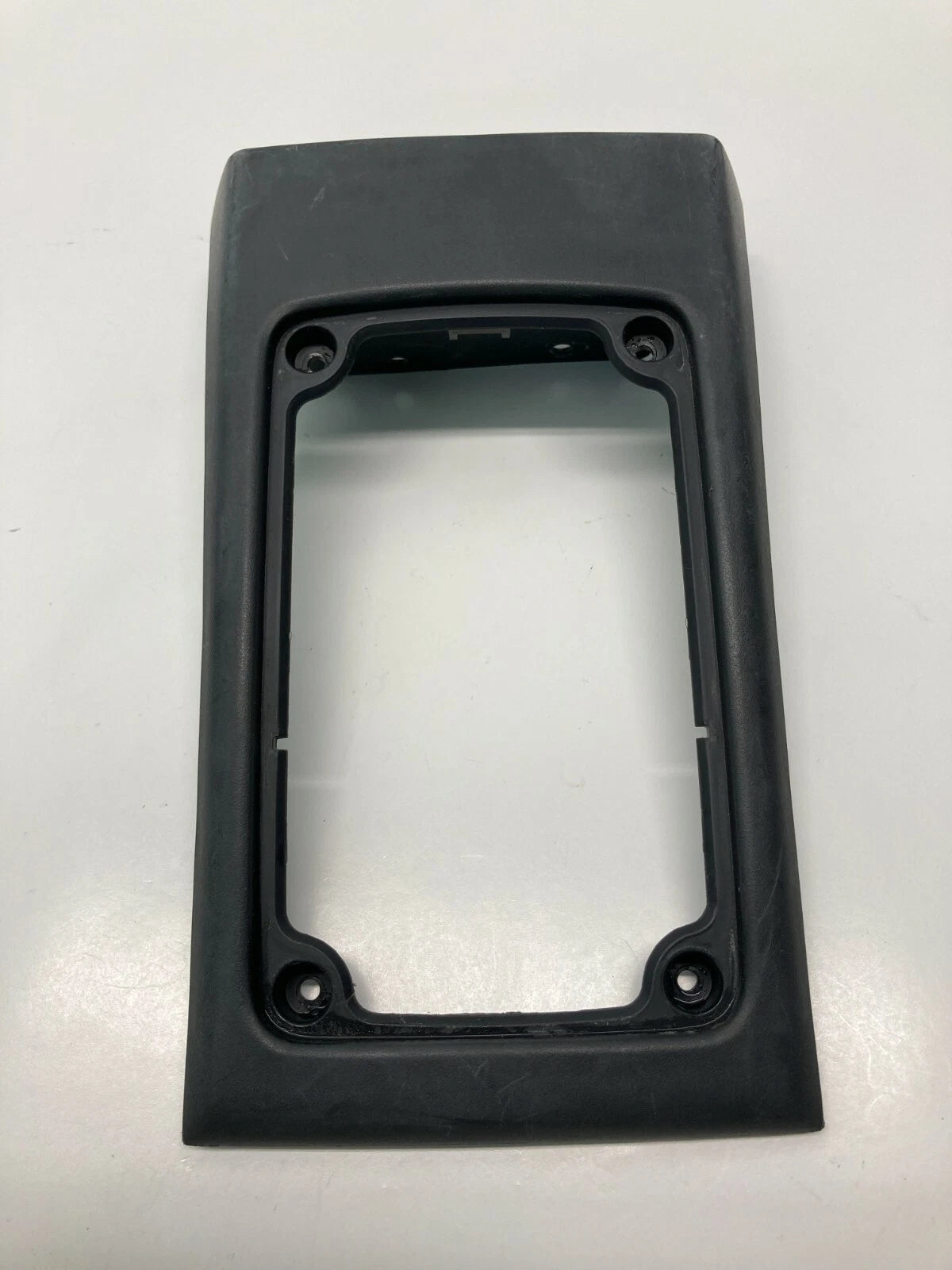 2009 2010 DODGE JOURNEY REAR CENTER CONSOLE POWER OUTLET TRIM BEZEL PANEL OEM