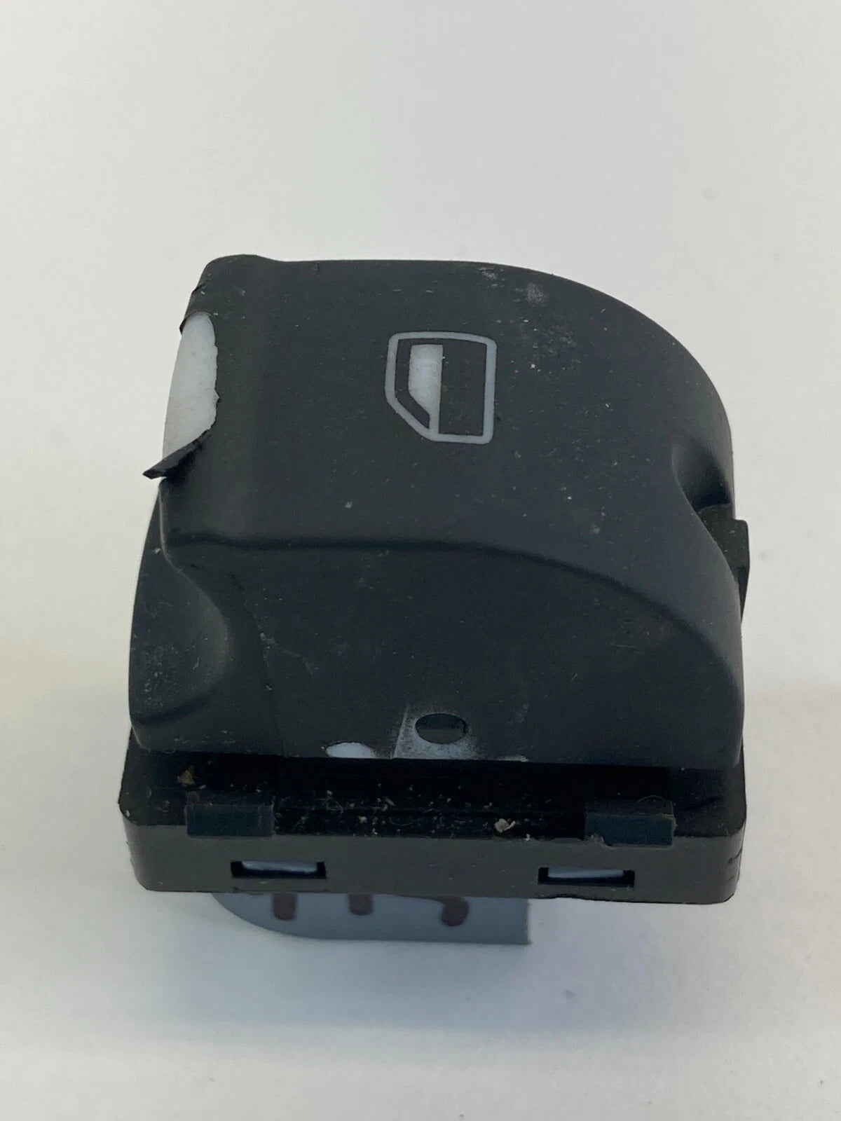 2006-2013 AUDI A6 05-13 A6 QUATTRO FRONT RIGHT PASSENGER POWER WINDOW SWITCH OEM