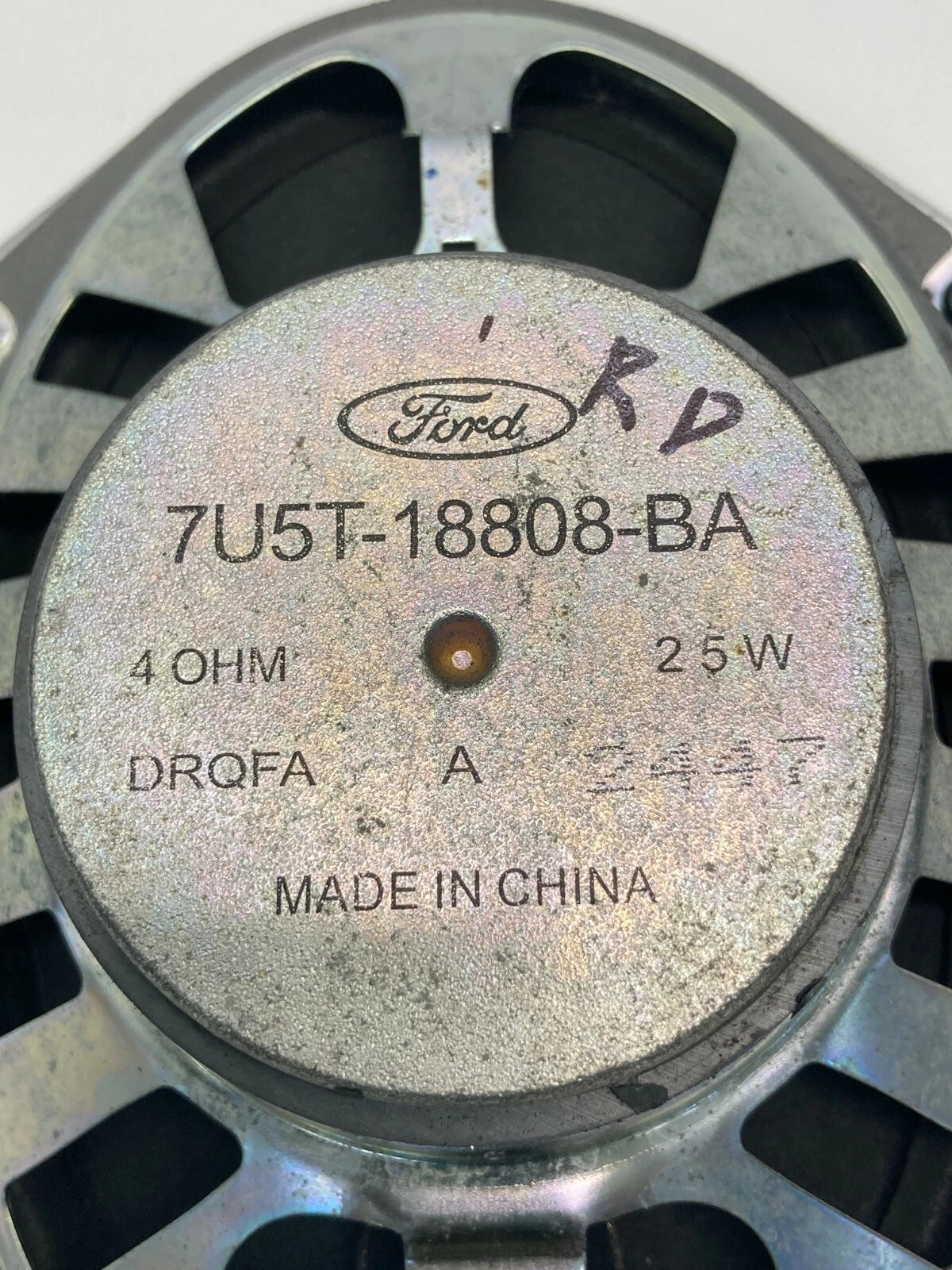 08-12 FORD ESCAPE 08-11 MARINER REAR RIGHT DOOR AUDIO SPEAKER 7U5T-18808-BA OEM