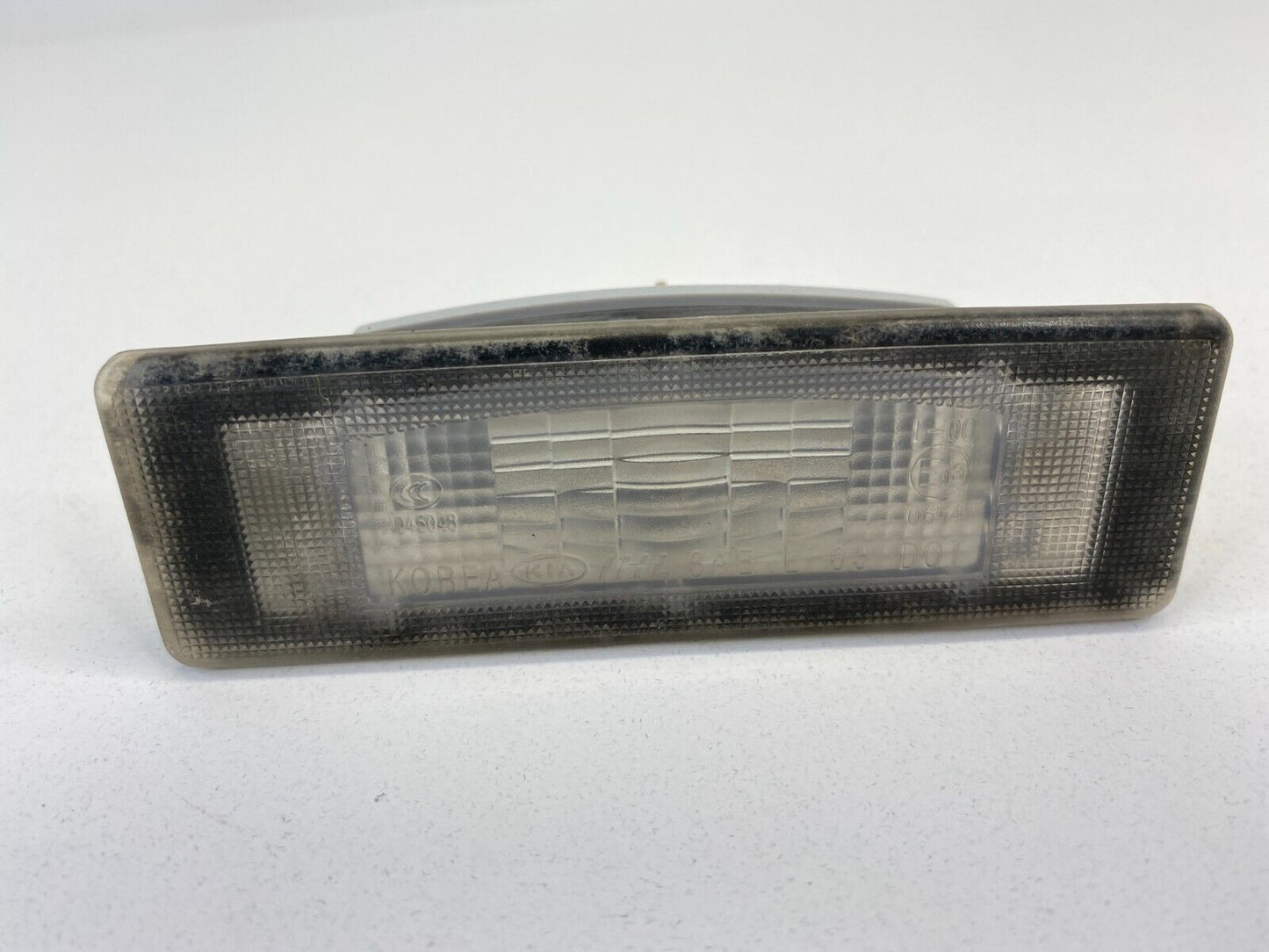 2015-2017 Hyundai Sonata Sedan Rear Trunk License Plate Light Lamp 92501-2G0