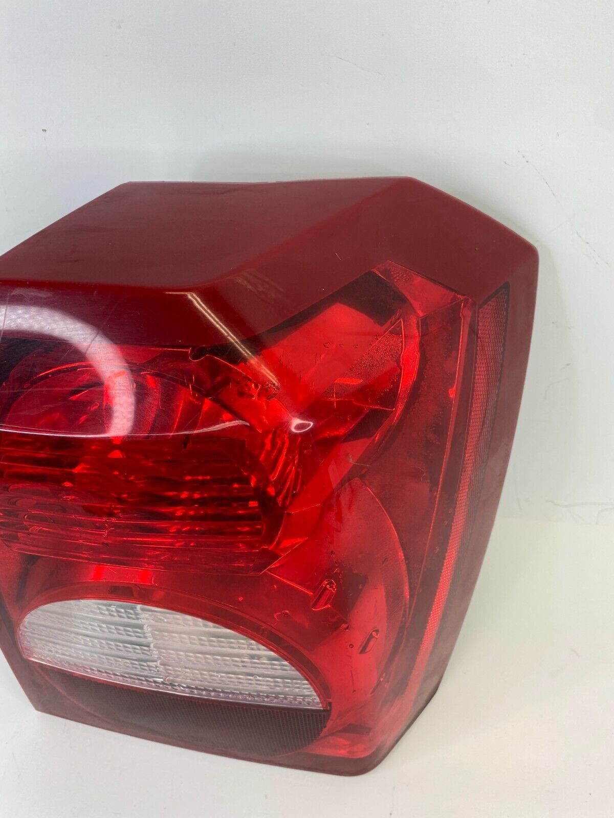 08-12 Dodge Caliber Rear Right Passenger Tail Light Taillight Lamp 05309752 OEM