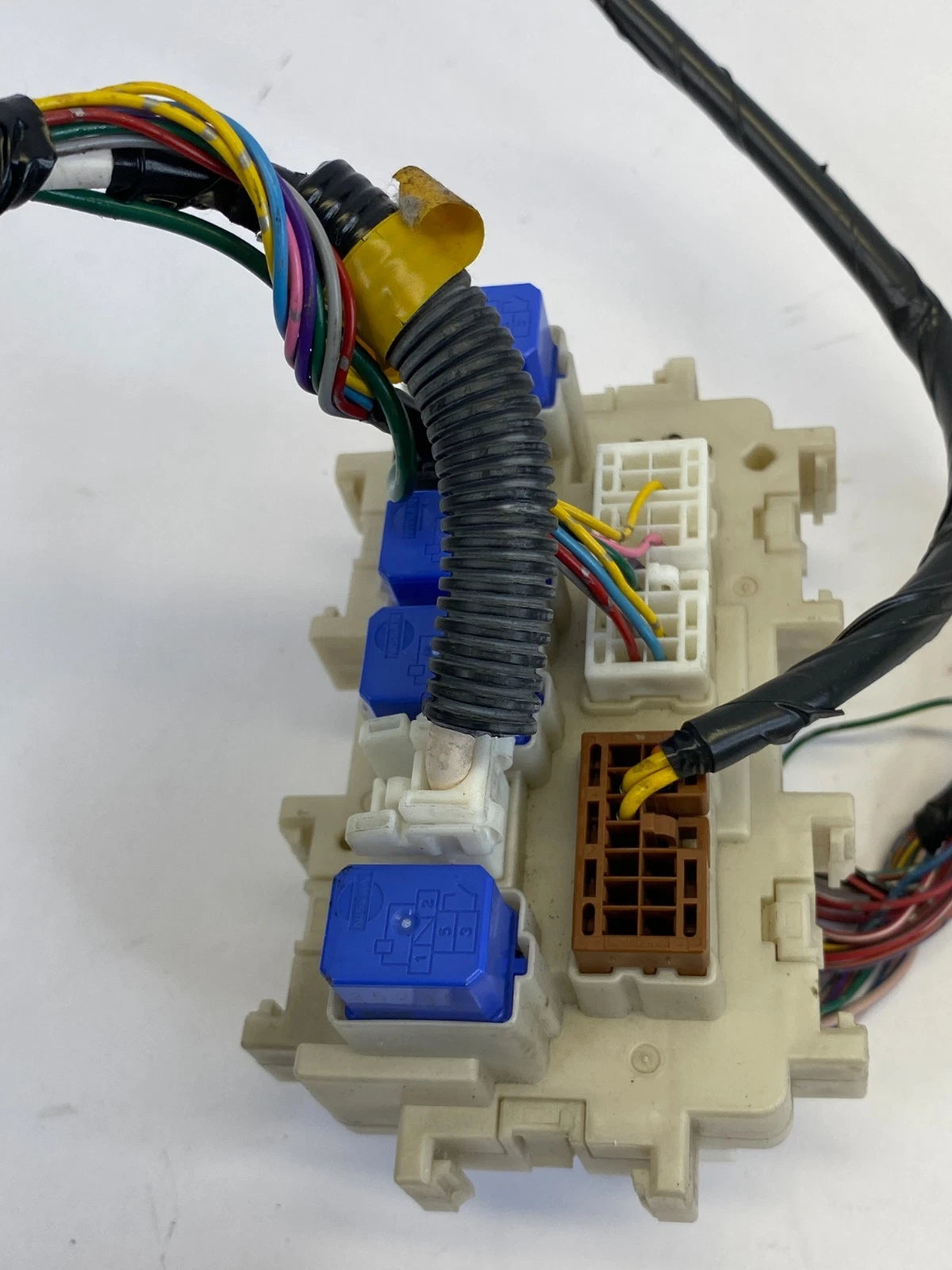 2007-2013 NISSAN ALTIMA 2.5L INTERIOR CABIN FUSE BOX JUNCTION RELAY BLOCK OEM