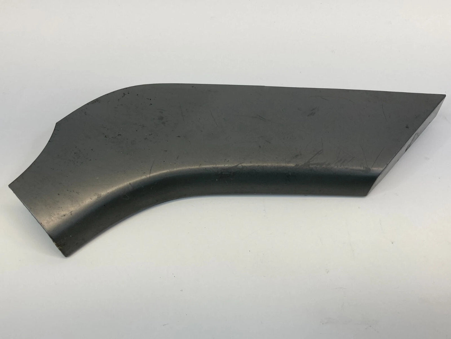 03-05 HONDA PILOT REAR CENTER CONSOLE RIGHT SIDE TRIM MOLDING 83428S9VAA010M1