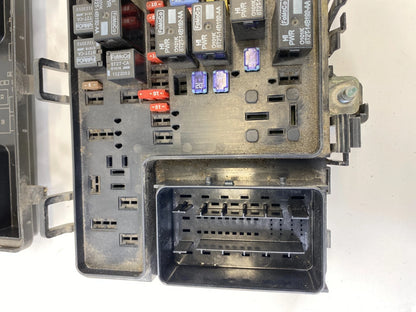 2013-2016 FORD FUSION 2.5L UNDER HOOD ENGINE FUSE RELAY BOX COMPARTMENT W/ COVER
