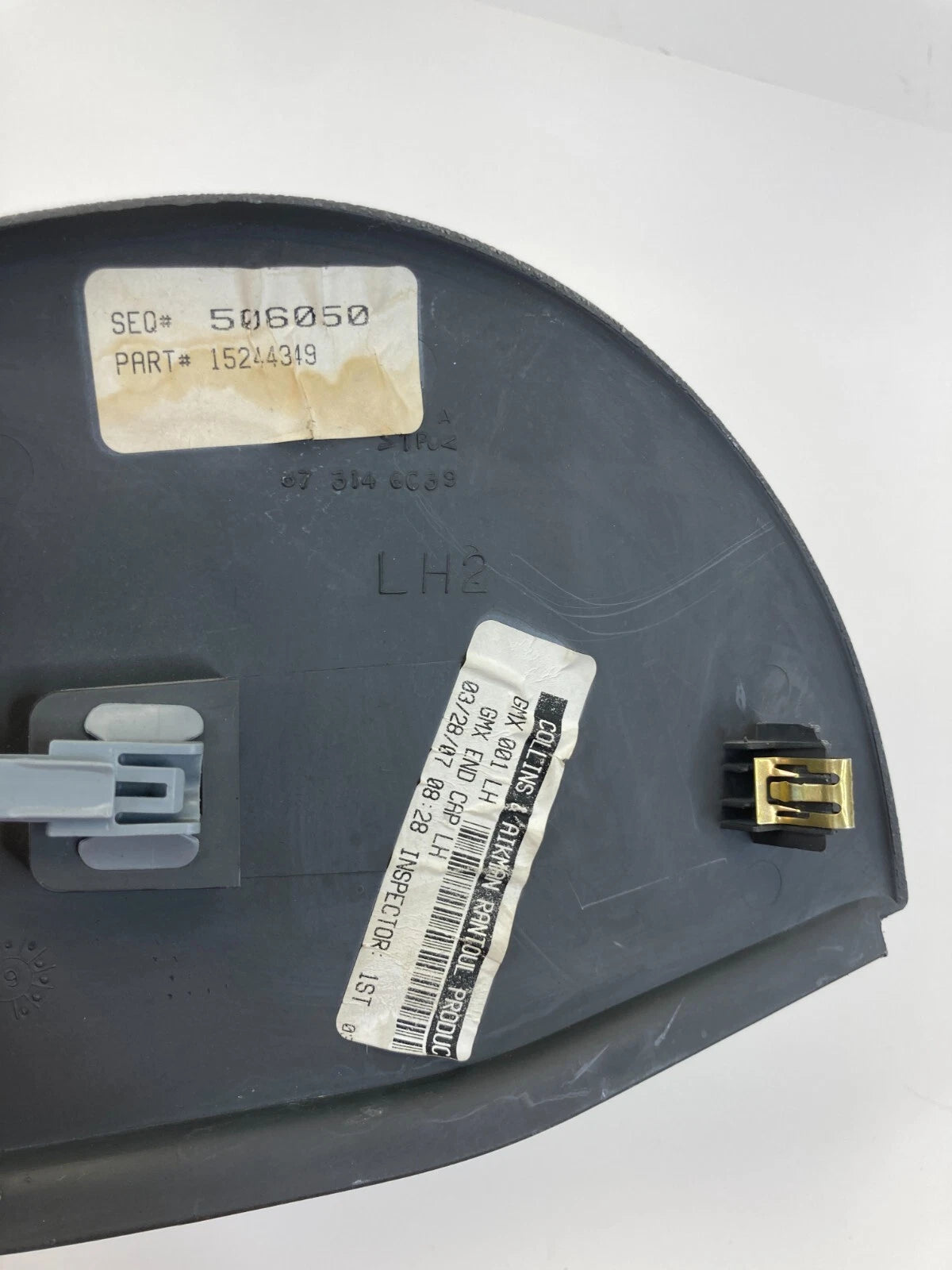 2005-2010 CHEVROLET COBALT DASHBOARD SIDE END CAP TRIM LEFT OEM FACTORY 15244353