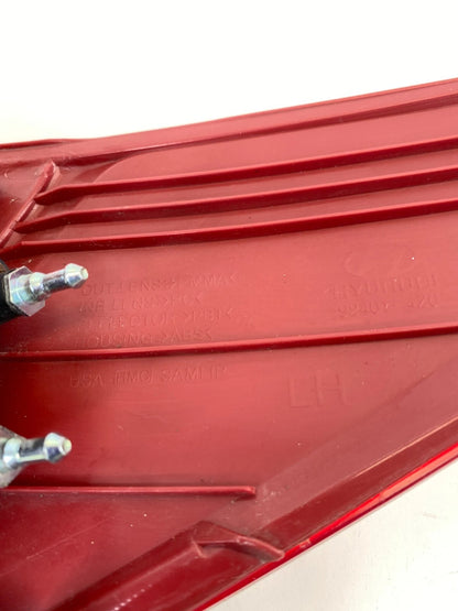 2013-2016 HYUNDAI SANTA FE SPORT REAR LEFT DRIVER OUTER TAIL LIGHT TAILLIGHT OEM