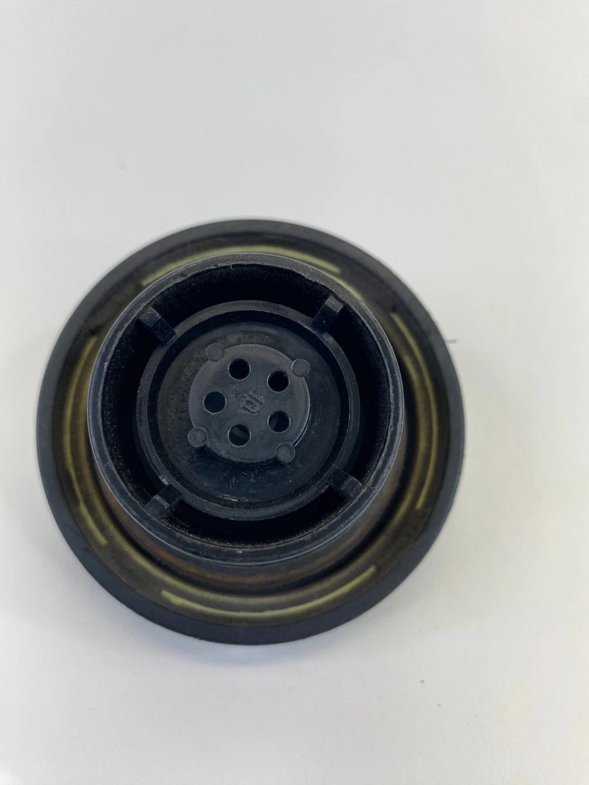 2007-2017 JEEP PATRIOT REAR FUEL TANK FILLER DOOR GAS CAP LID COVER OEM