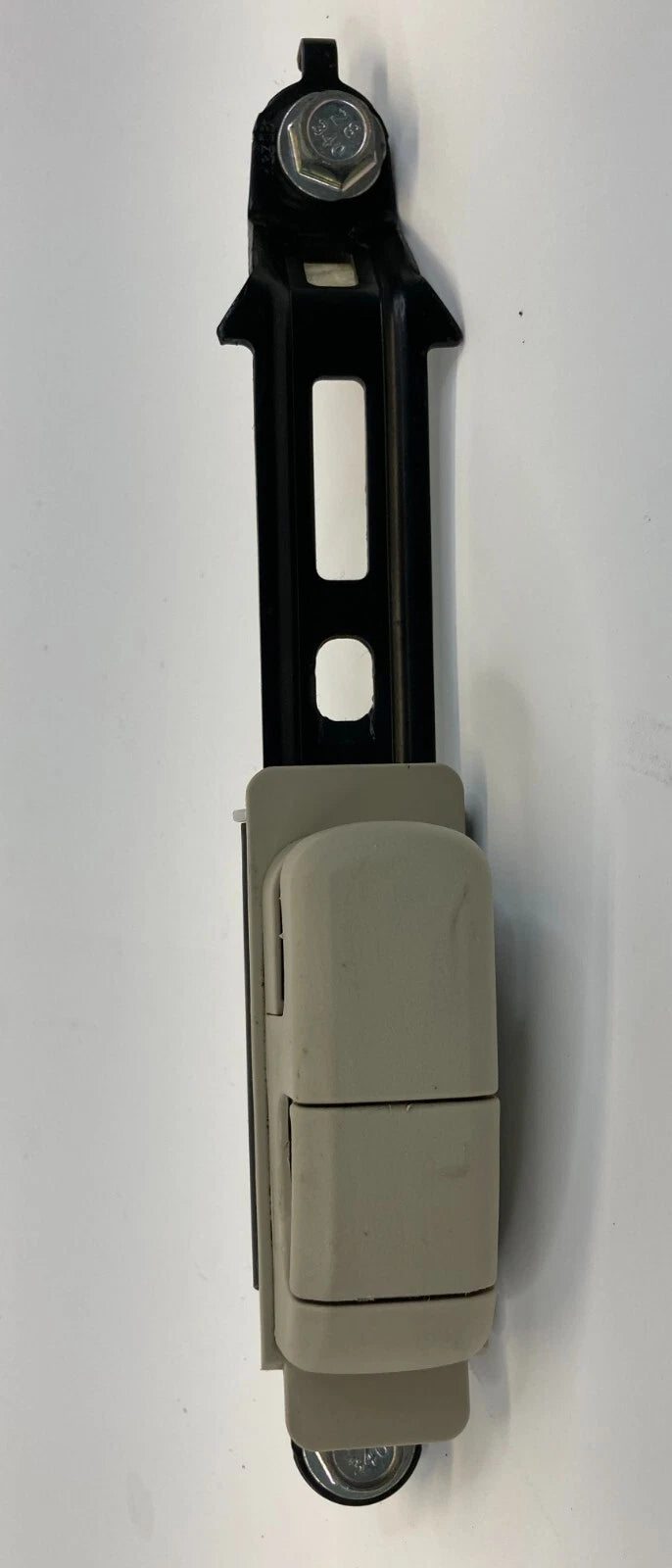 2008-2013 NISSAN ROGUE FRONT RIGHT PASSENGER SIDE SEAT BELT HEIGHT ADJUSTER OEM