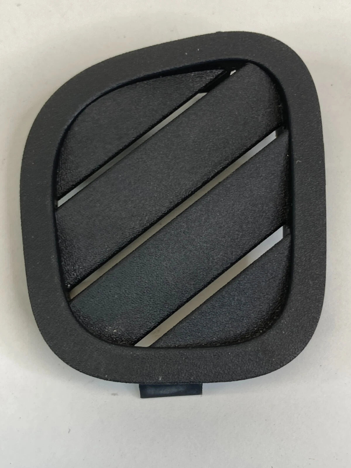 10-12 FORD TAURUS DASH FRONT RIGHT A/C AIR VENT DEFROSTER A613-54046A76-A OEM