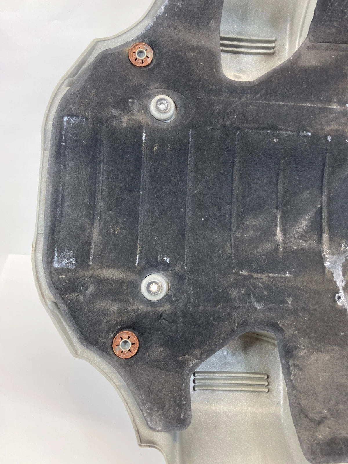 2002-2005 BMW 745I 4.4L V8 FRONT UPPER ENGINE COVER SHIELD PANEL OEM