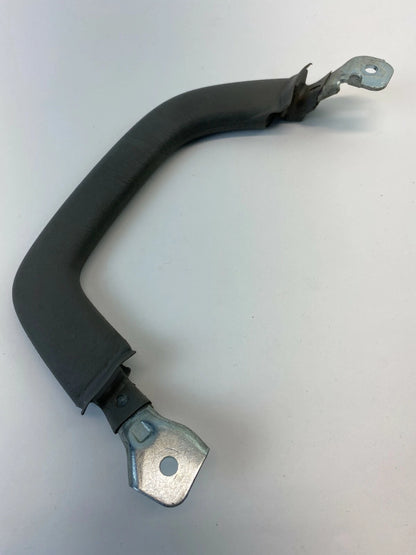 2003-2009 TOYOTA 4RUNNER REAR ROOF INTERIOR B PILLAR GRAB GRIP ASSIST HANDLE OEM