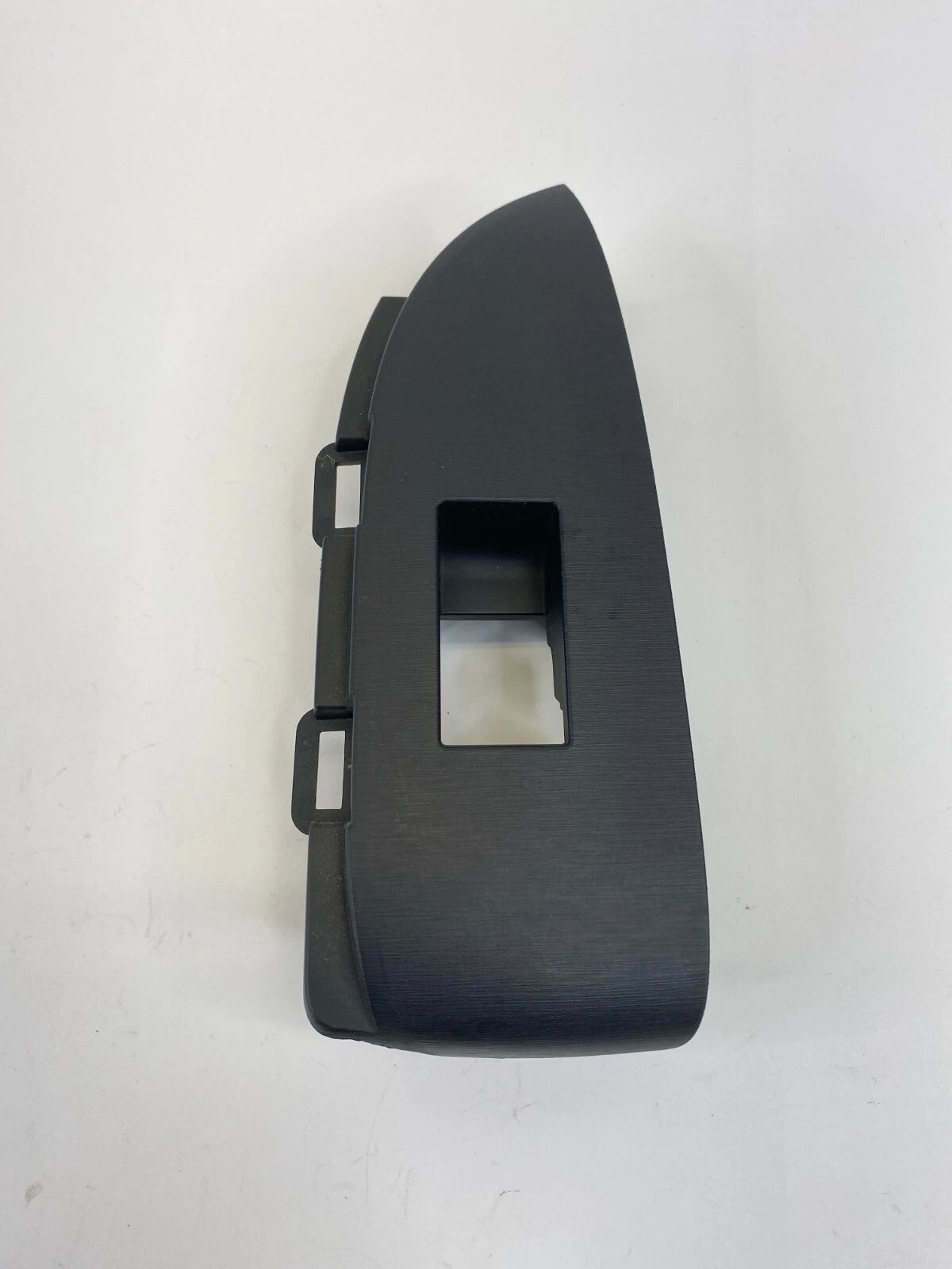 2010-2015 TOYOTA PRIUS REAR RIGHT WINDOW SWITCH COVER TRIM BEZEL 74271-47060 OEM