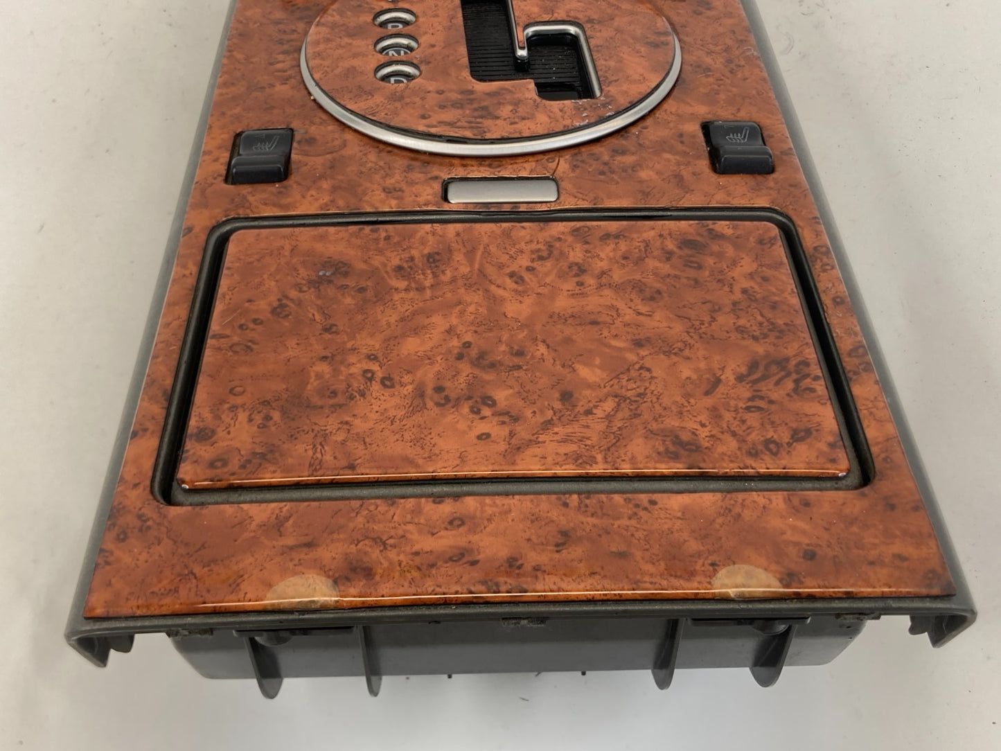 2003 2004 Infiniti G35 Center Console Shifter Bezel Trim Surround K13840-AM600