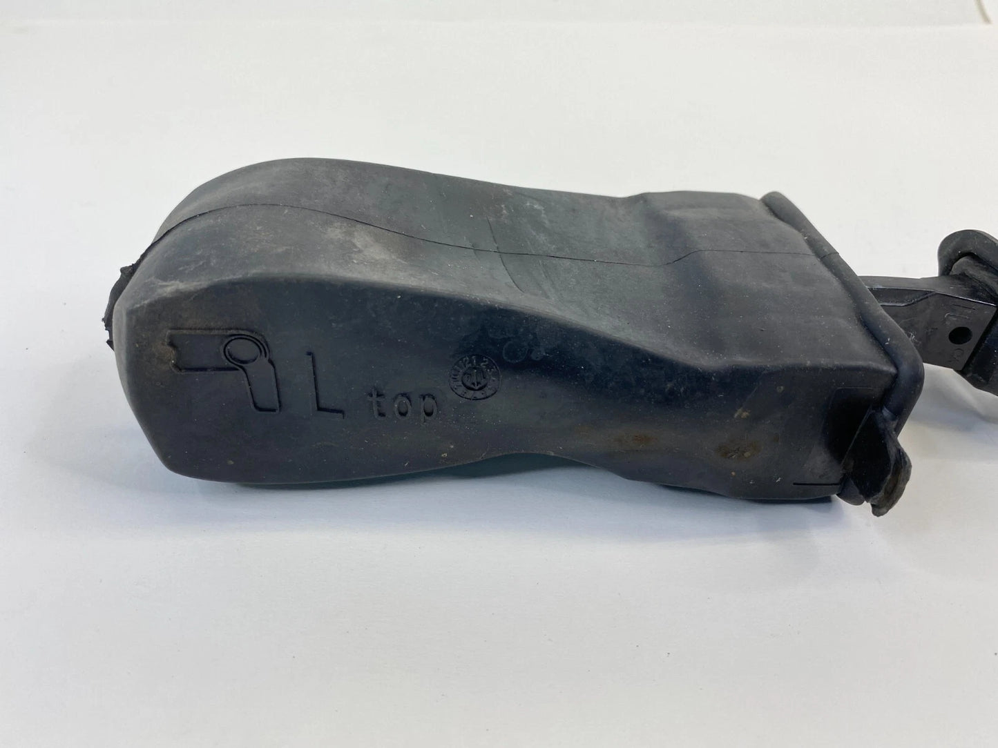 2012-2022 VOLKSWAGEN PASSAT FRONT RIGHT DOOR CHECK STOP STOPPER DETENT 561837267