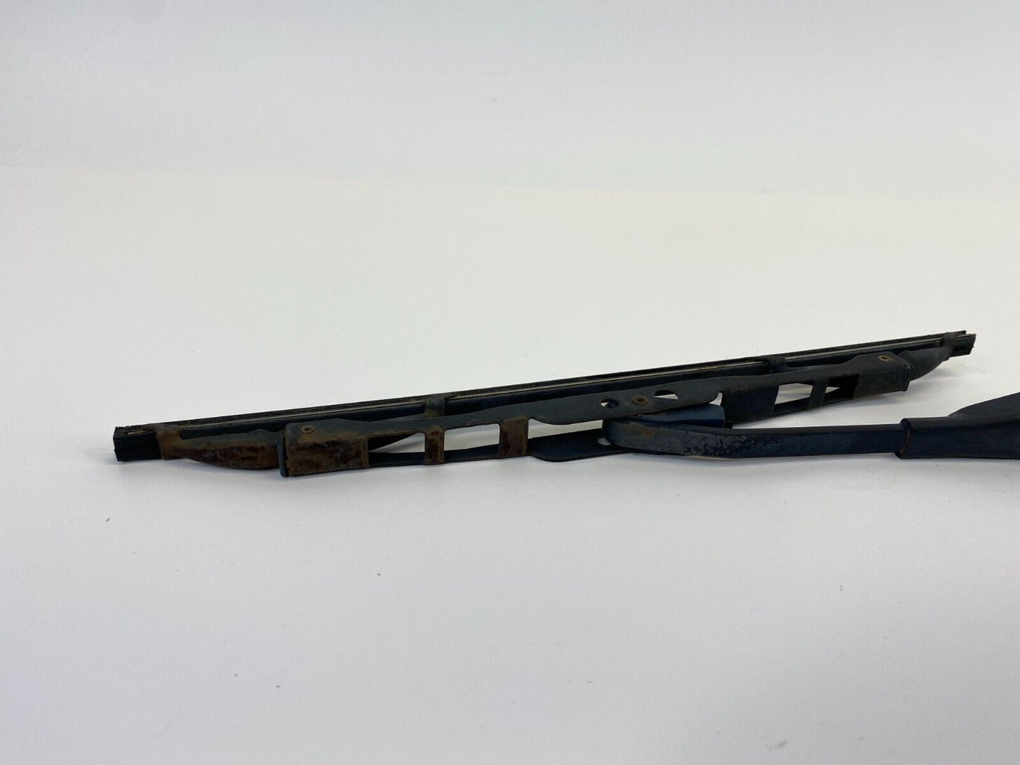 2007-2012 Dodge Caliber Rear Windshield Wiper Arm & Blade Assy 05303787AD OEM